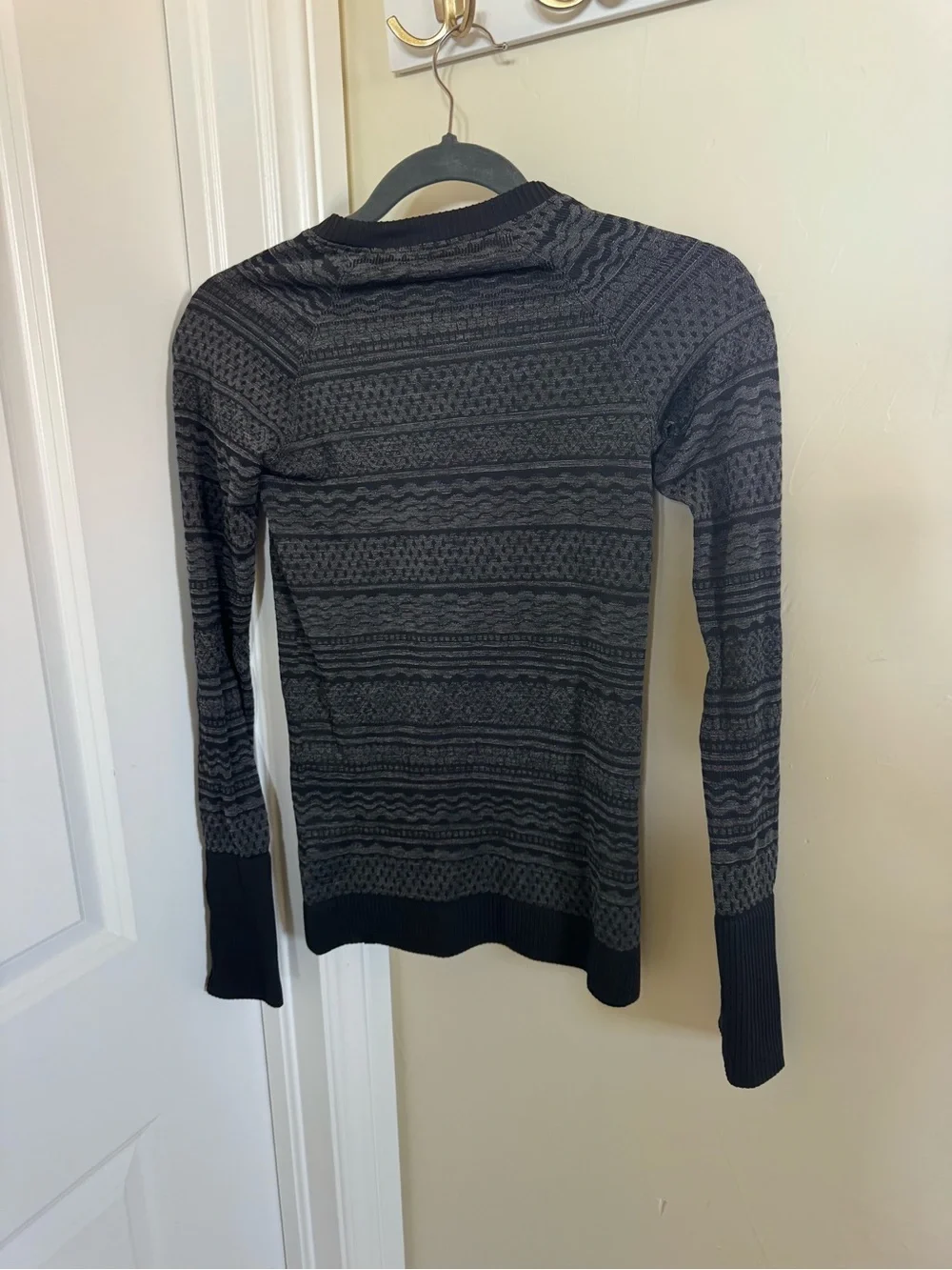 lululemon athletica Black & Charcoal Patterned Crew Sweater